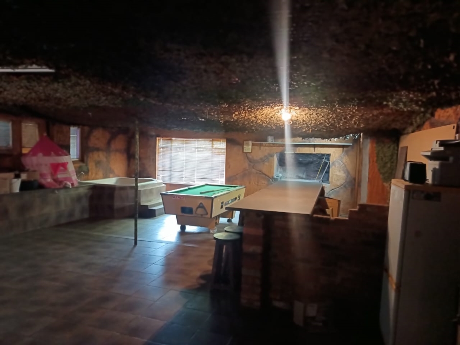 3 Bedroom Property for Sale in Beaconsfield Northern Cape